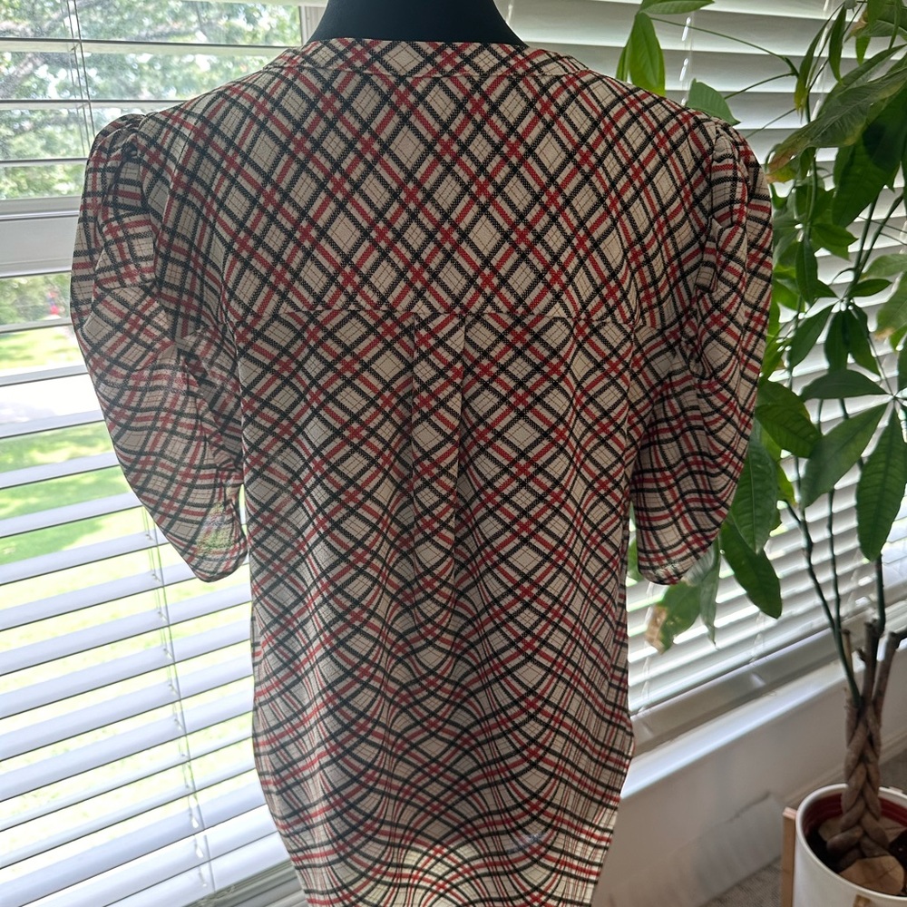 1 State Plaid Puff Sleeve Shirt, Red, Black, White, size large - Picture 3 of 5